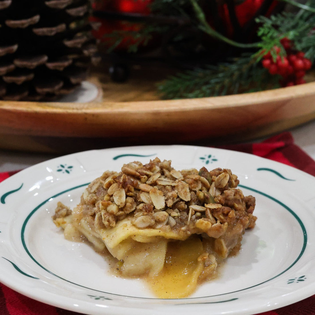 Spiced Apple Honey Crumble